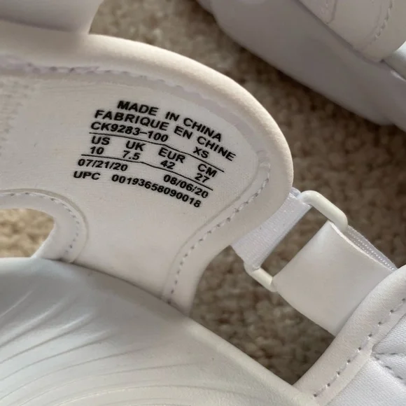 Nike WMNS OWAYSIS Sandal, White/Pure Platinum, Size 10 - Picture 5 of 10